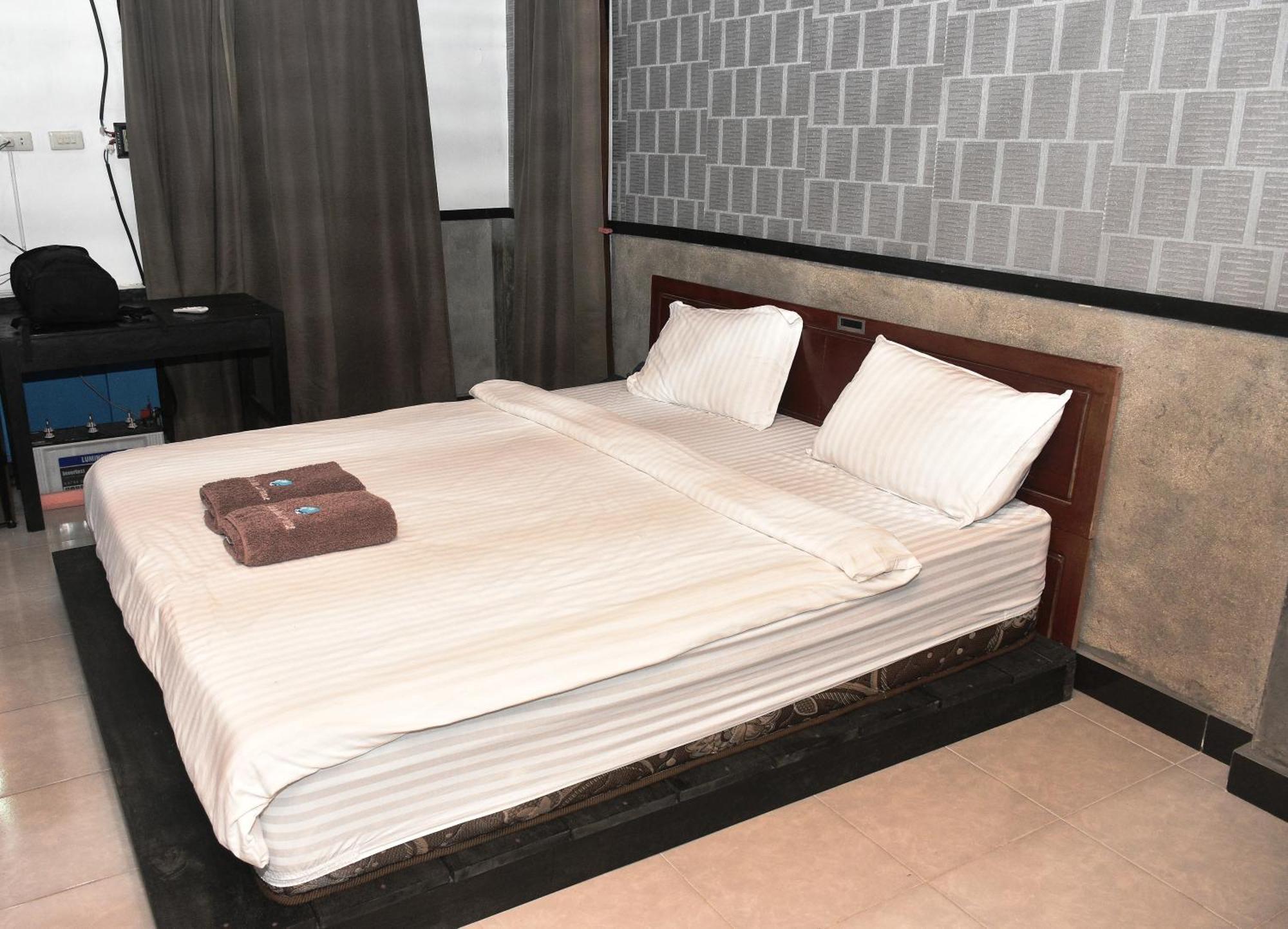 Oseda Nias Surf House Hotel Hilibotodane Kültér fotó