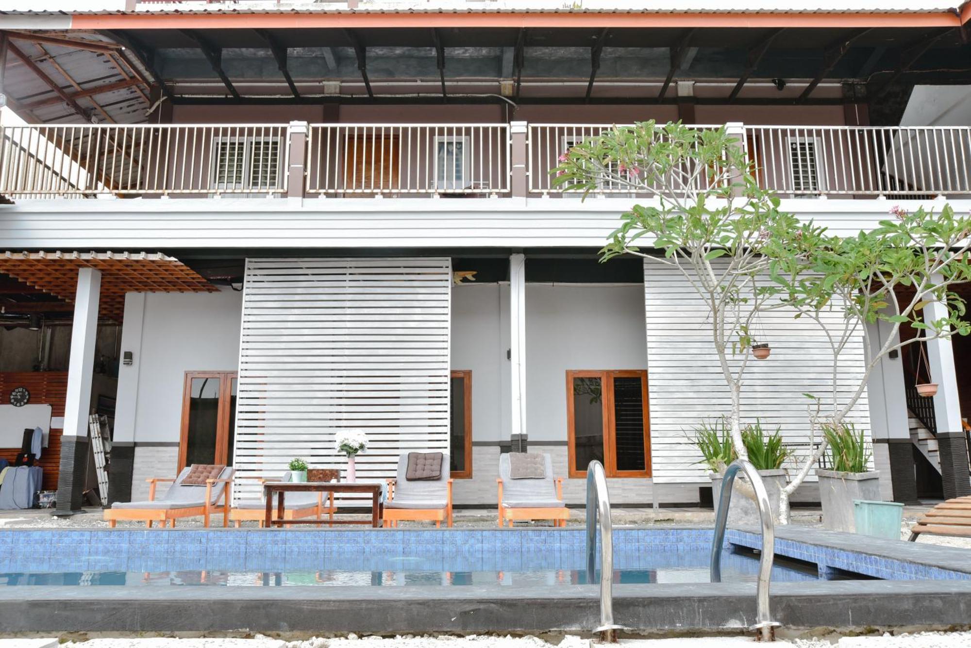 Oseda Nias Surf House Hotel Hilibotodane Kültér fotó