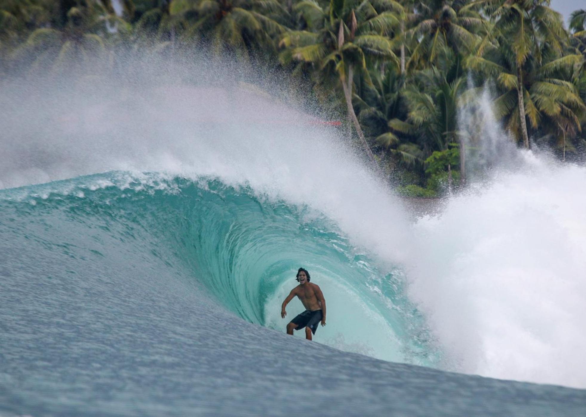 Oseda Nias Surf House Hotel Hilibotodane Kültér fotó