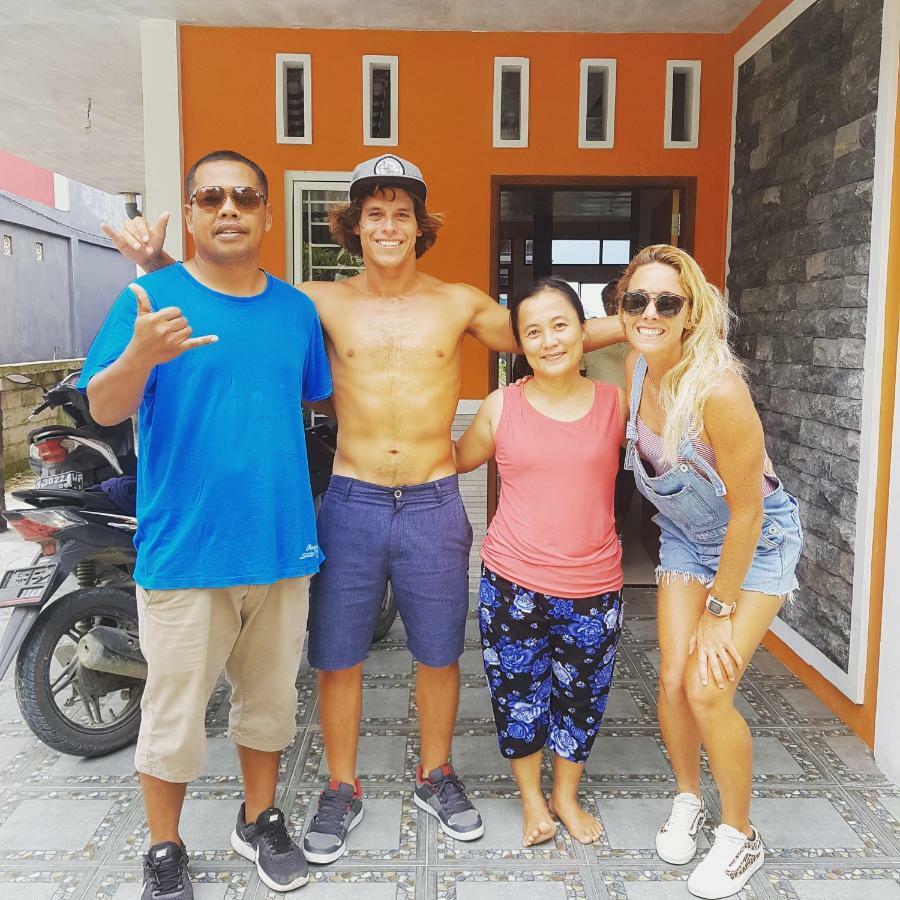 Oseda Nias Surf House Hotel Hilibotodane Kültér fotó