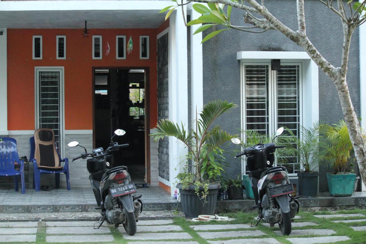Oseda Nias Surf House Hotel Hilibotodane Kültér fotó
